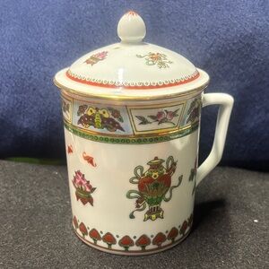 Decorative Ceramic Mug with Lid